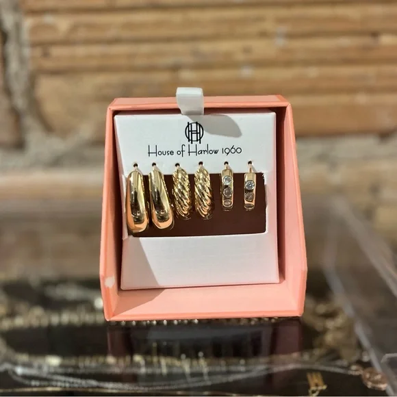 House of Harlow 1960 Gold Earrings Set New - Picture 1 of 4
